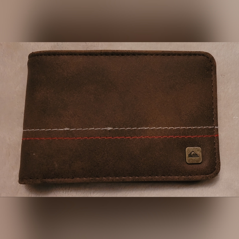 Quicksilver Brown Leather Bifold Wallet